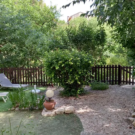 Holiday home Pont De *