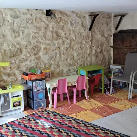 Pont De Holiday home Crillon-le-Brave